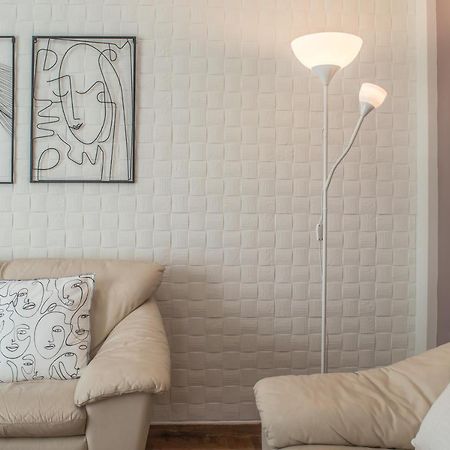 Meros - Athenian Residencies ภายนอก รูปภาพ