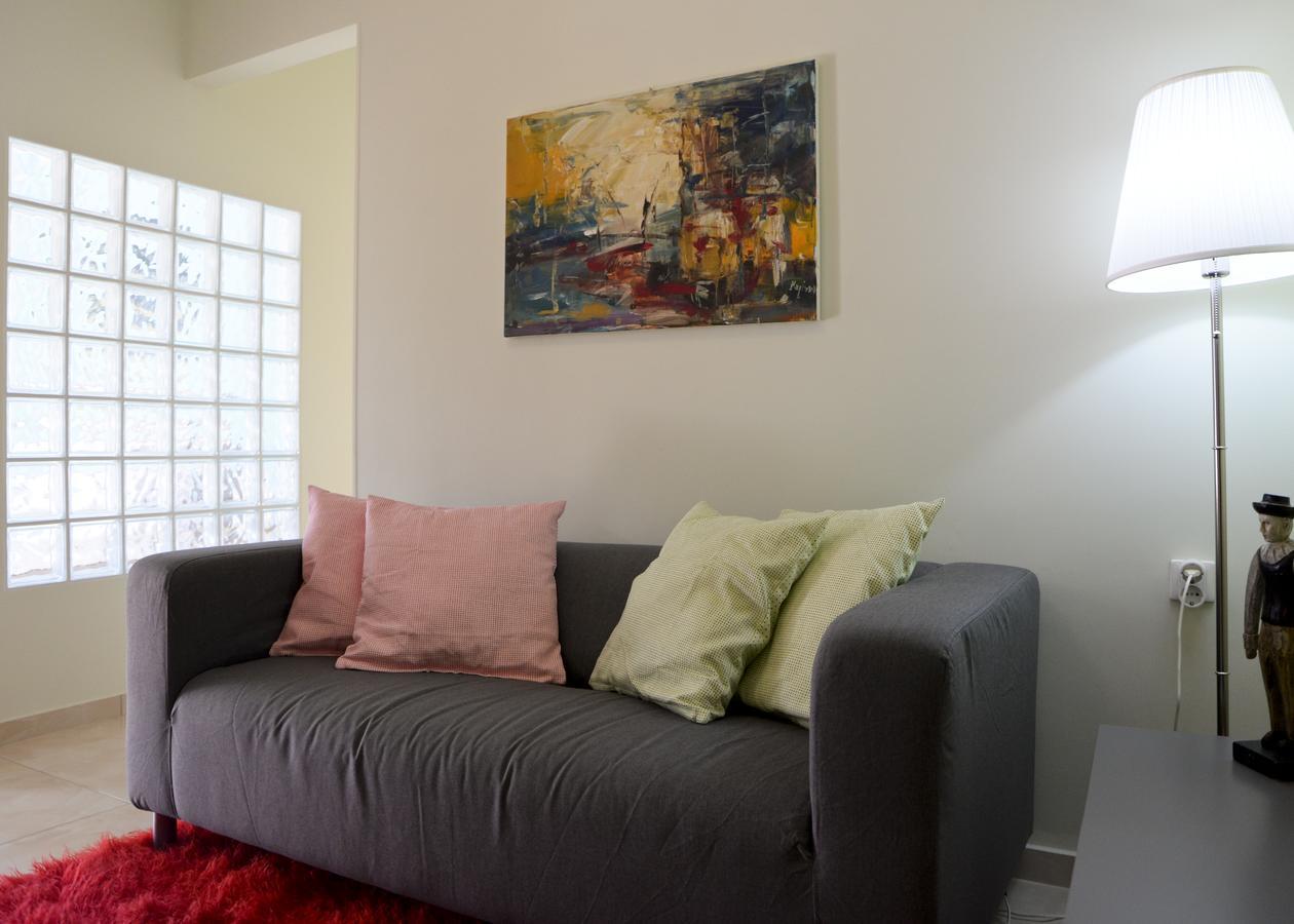 Meros - Athenian Residencies ภายนอก รูปภาพ