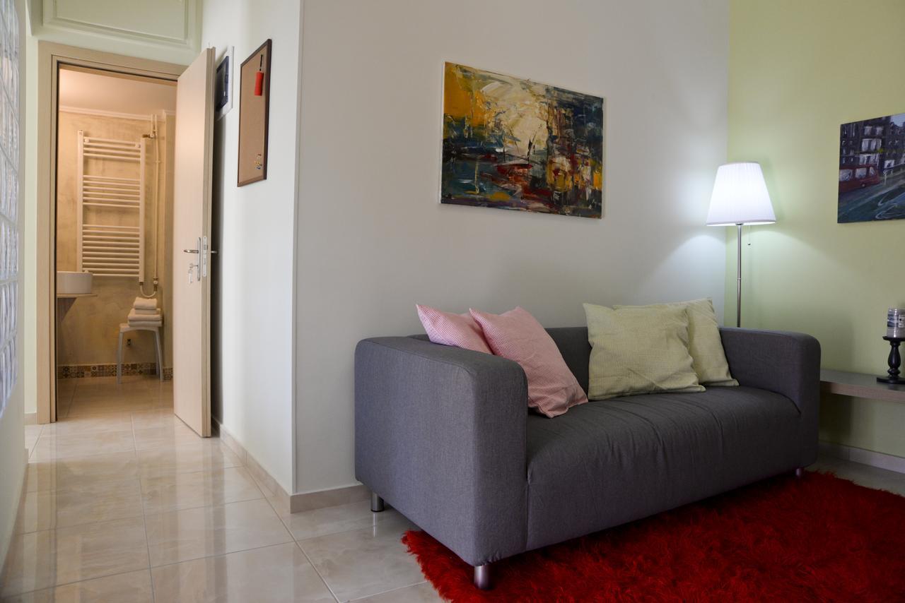 Meros - Athenian Residencies ภายนอก รูปภาพ